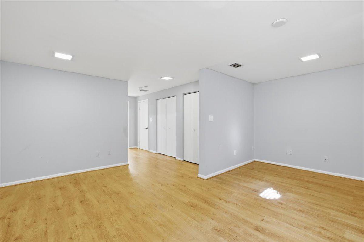 14187 ROYAL OAK LANE