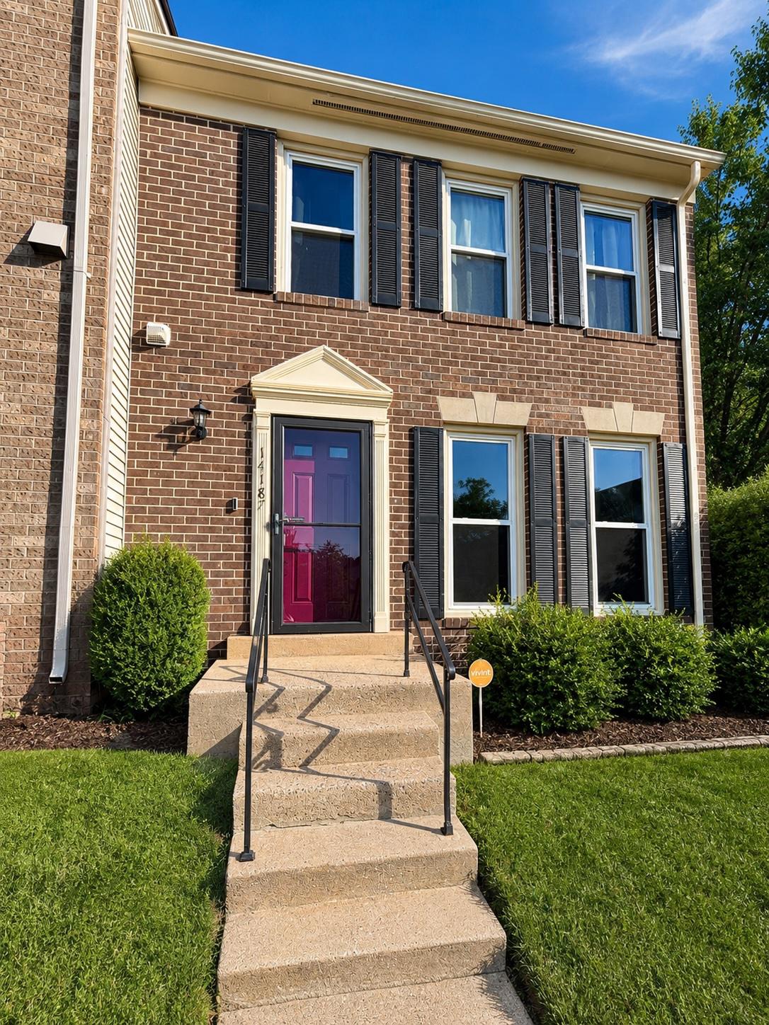 14187 ROYAL OAK LANE