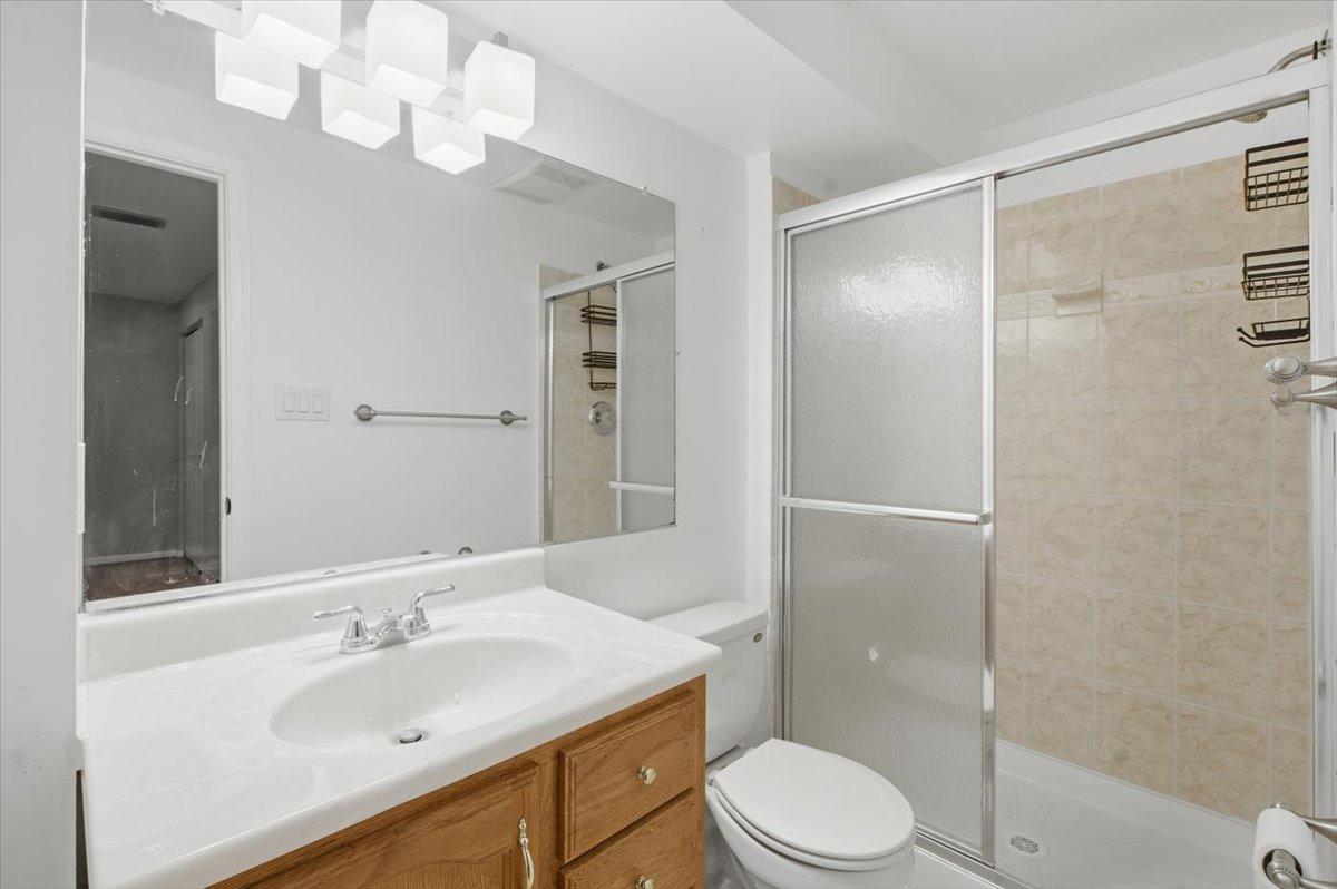 14187 ROYAL OAK LANE