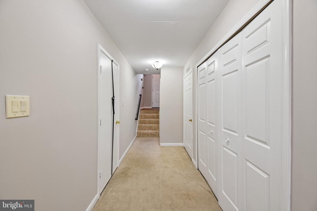 5943 NORHAM DRIVE