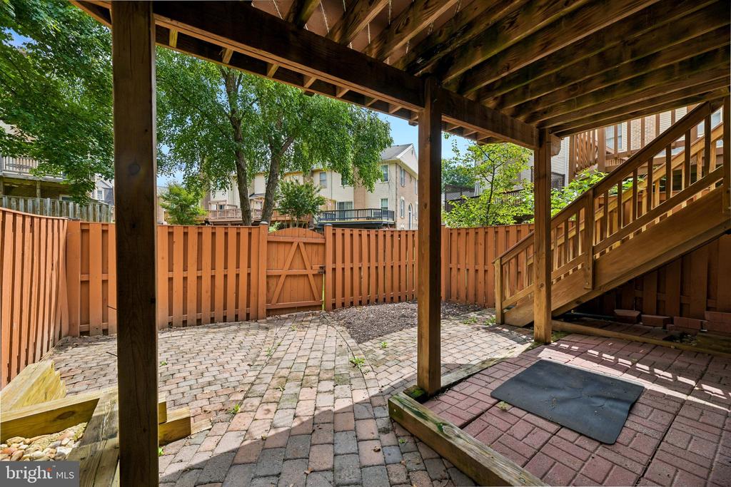 5943 NORHAM DRIVE