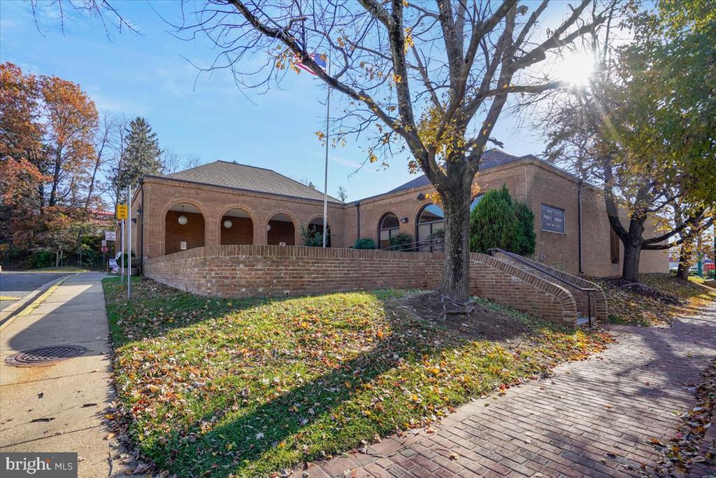 2791 CENTERBORO DRIVE Unit: 388