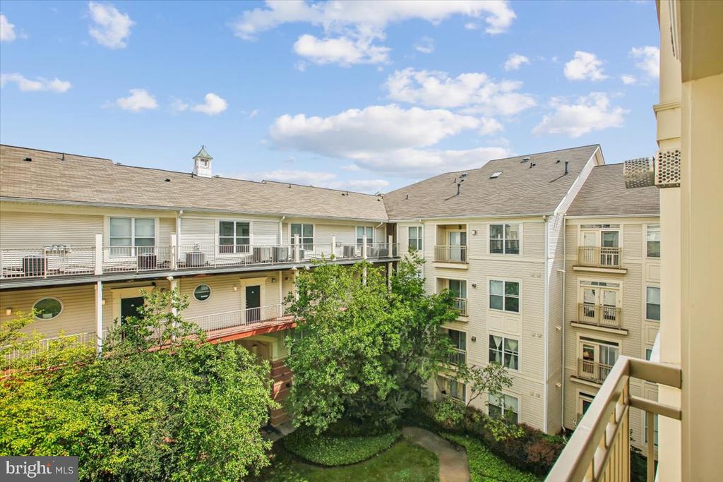 2791 CENTERBORO DRIVE Unit: 388