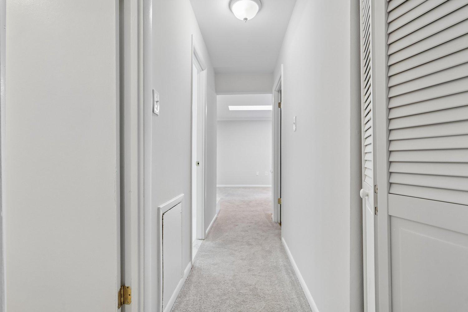2854 DOVER LANE Unit: 303