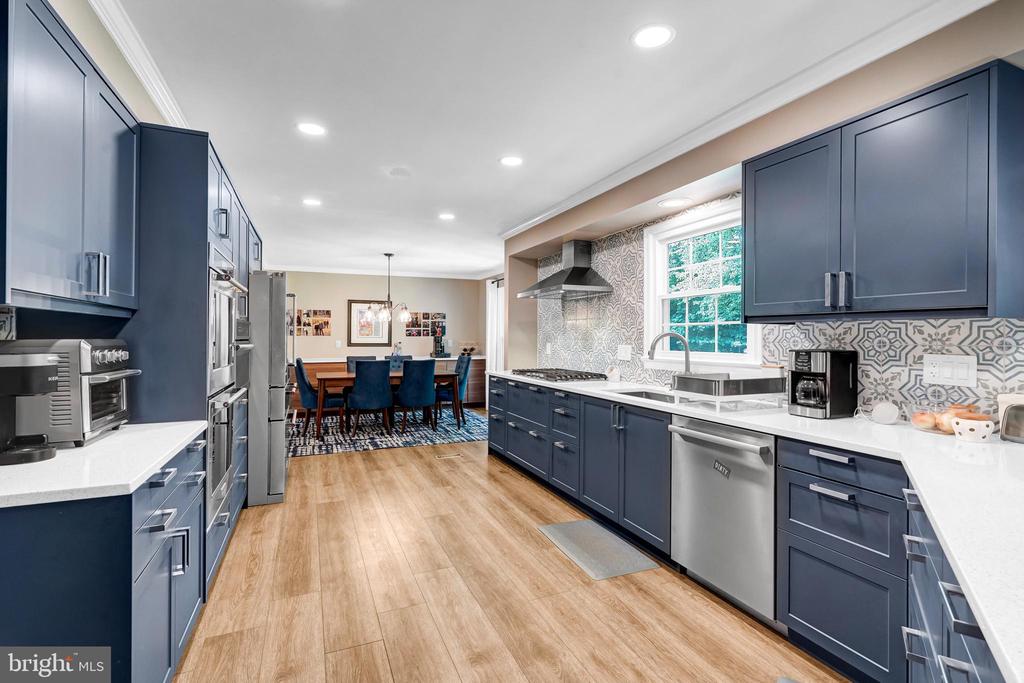 13212 CORALBERRY DRIVE