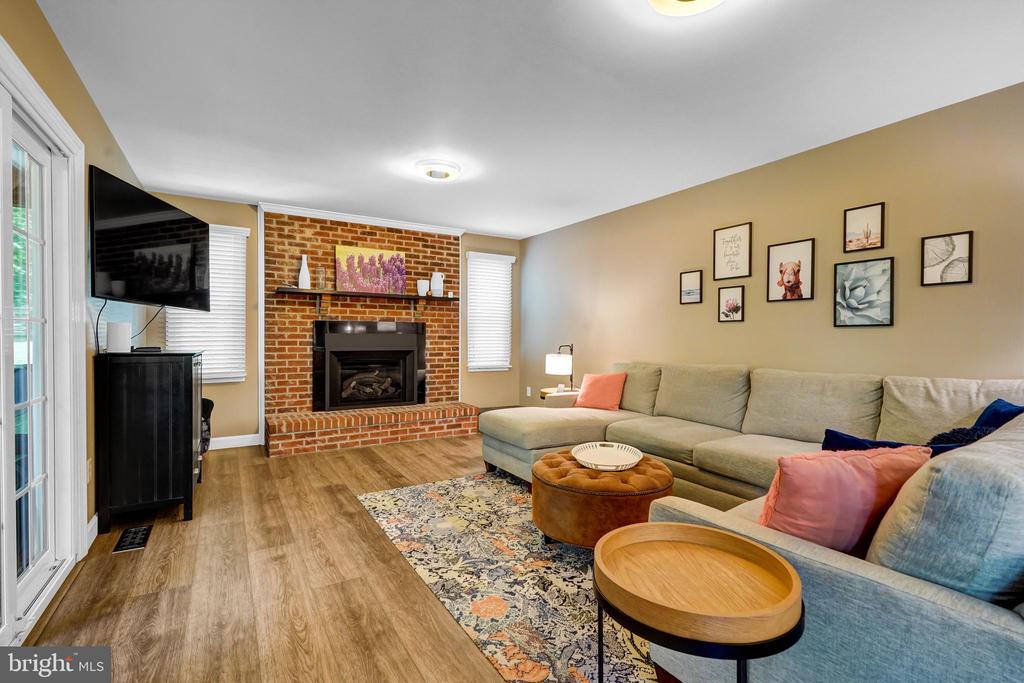 13212 CORALBERRY DRIVE