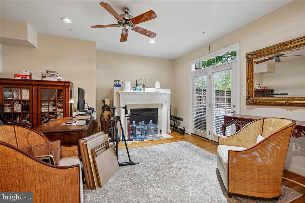1309 MCLEAN CREST COURT