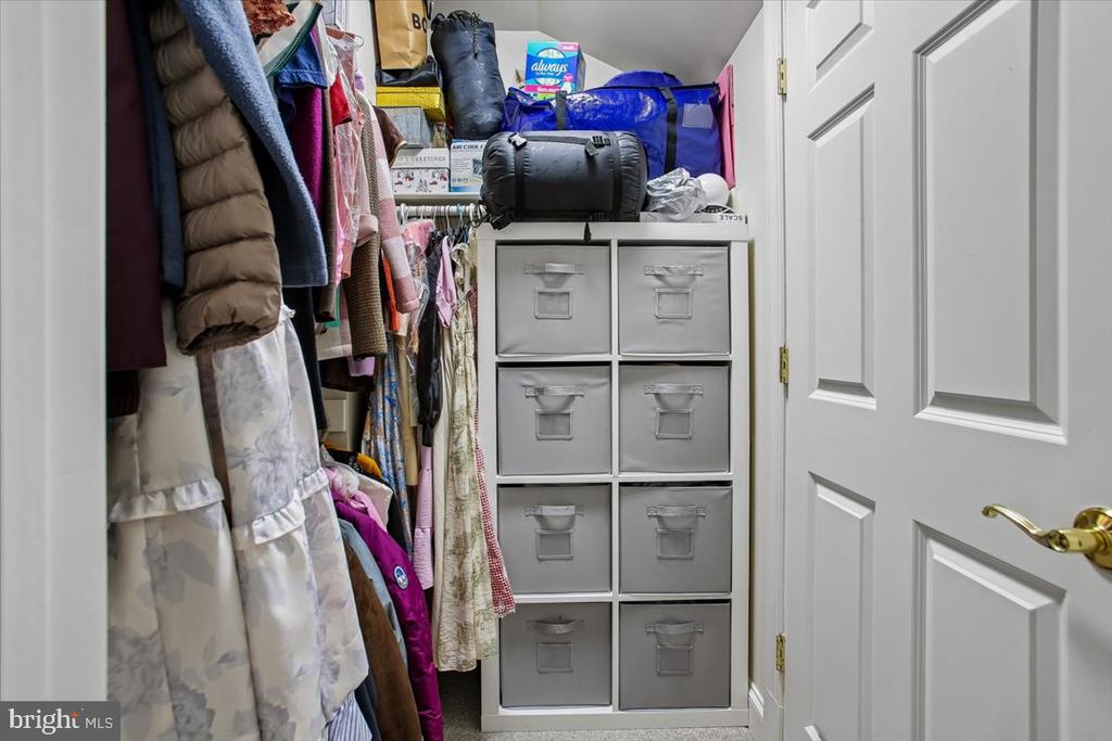 1309 MCLEAN CREST COURT
