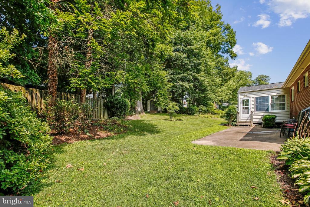 3210 PATRICK HENRY DRIVE