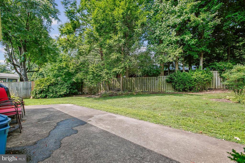 3210 PATRICK HENRY DRIVE