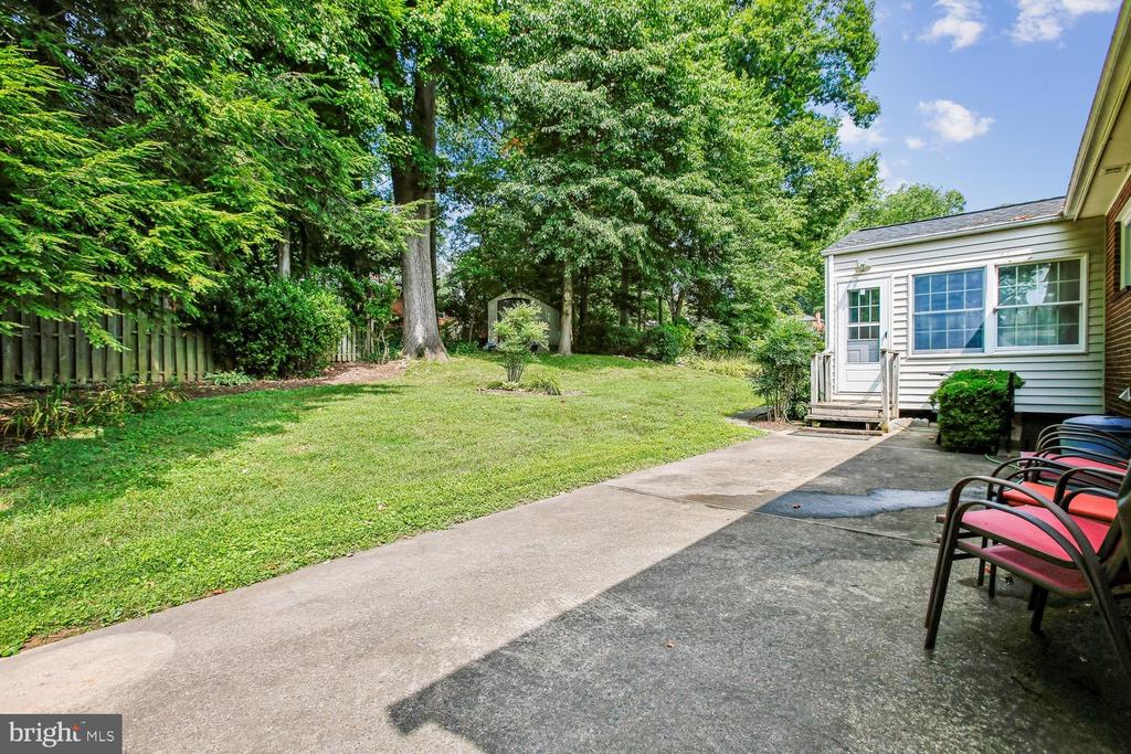 3210 PATRICK HENRY DRIVE