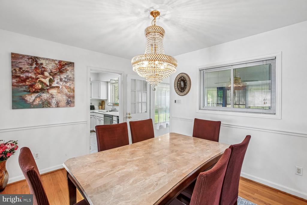 3210 PATRICK HENRY DRIVE