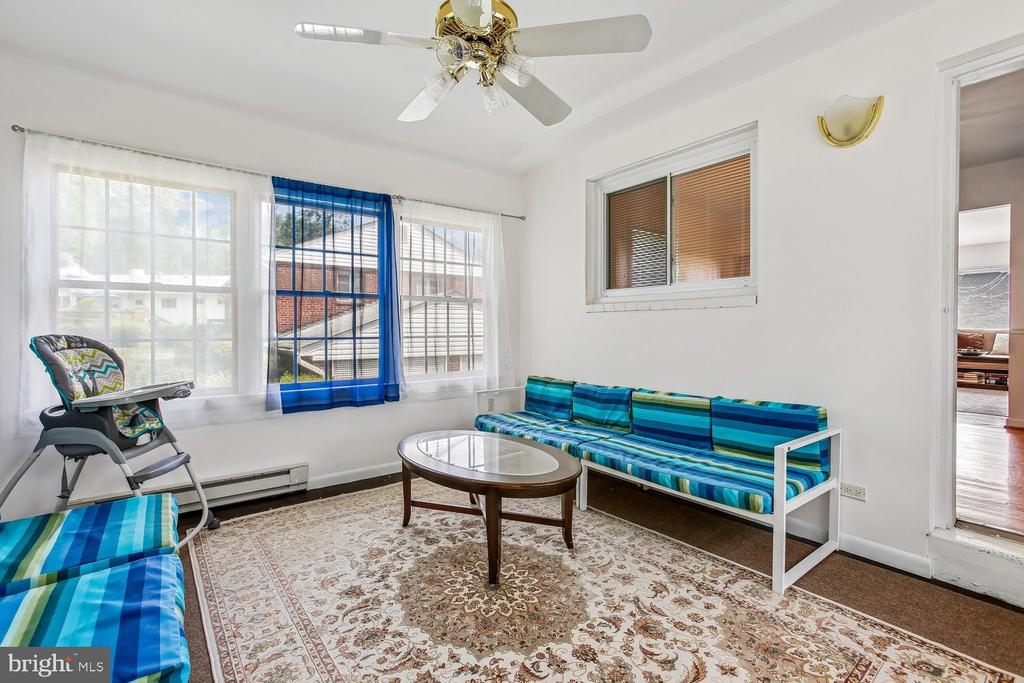 3210 PATRICK HENRY DRIVE