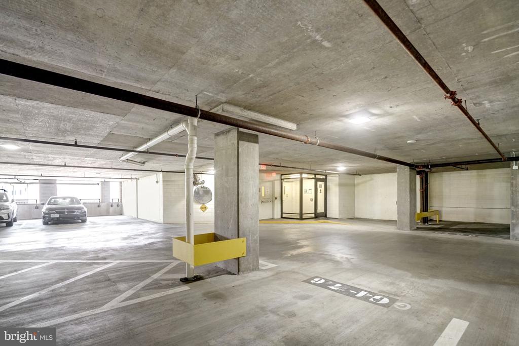 2451 MIDTOWN AVENUE Unit: 1502