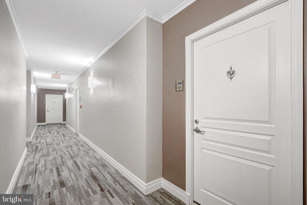 2451 MIDTOWN AVENUE Unit: 1502