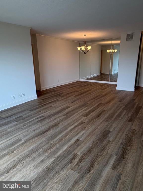 8370 GREENSBORO DRIVE Unit: 1019