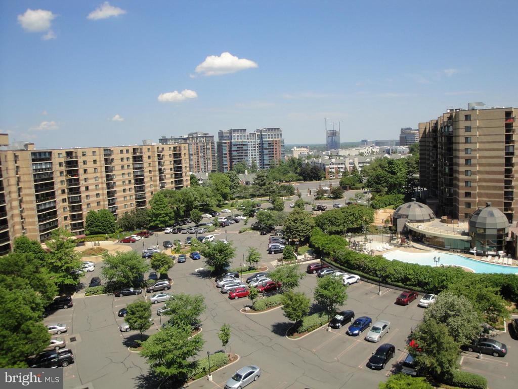 8370 GREENSBORO DRIVE Unit: 1019