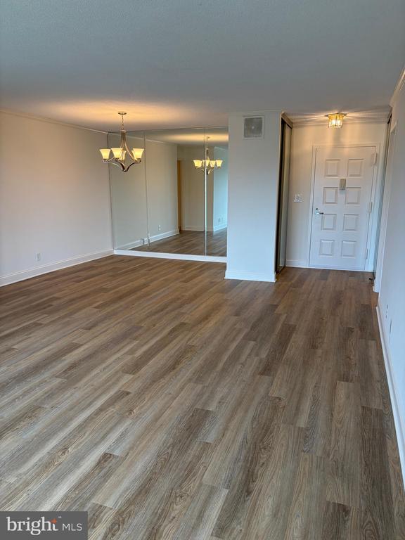 8370 GREENSBORO DRIVE Unit: 1019
