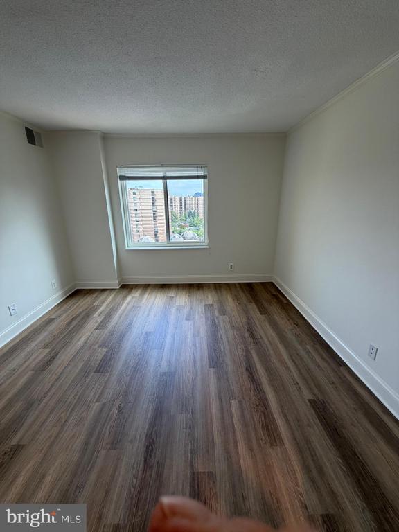8370 GREENSBORO DRIVE Unit: 1019