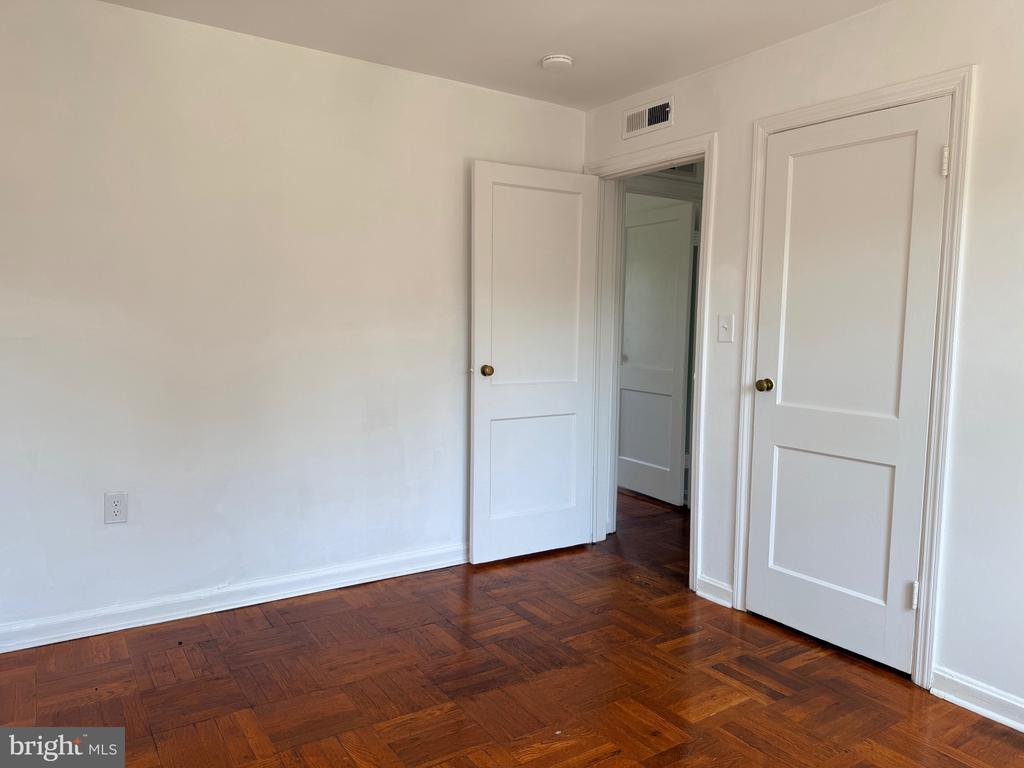 6514 POTOMAC AVENUE Unit: C1