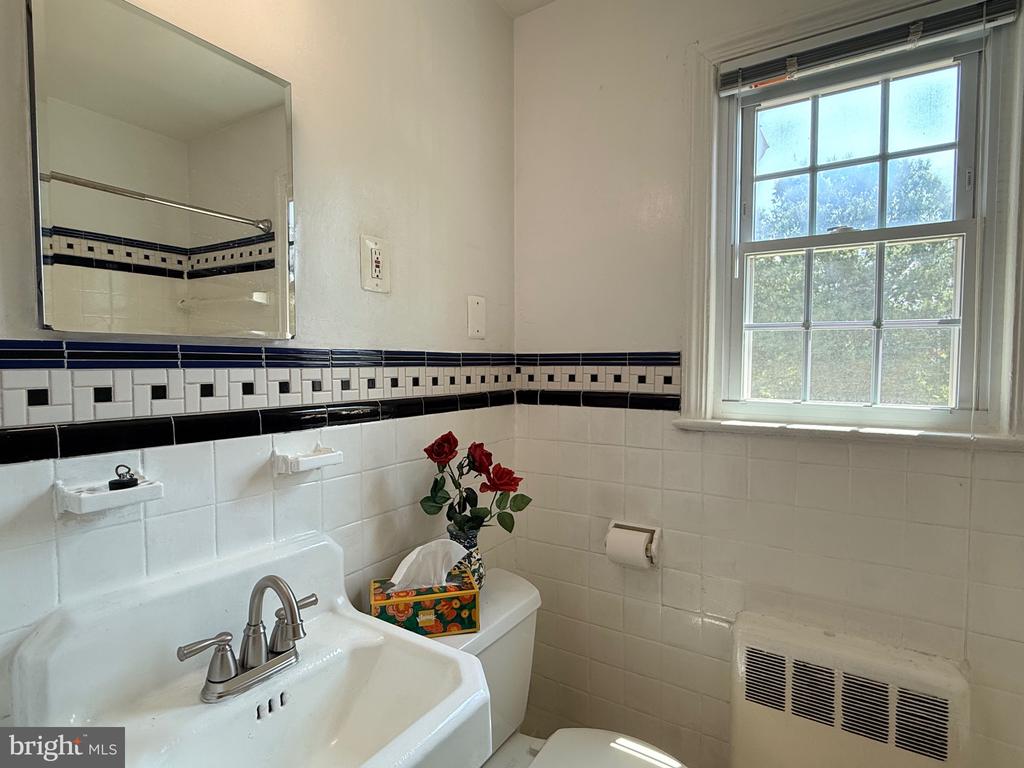 6514 POTOMAC AVENUE Unit: C1