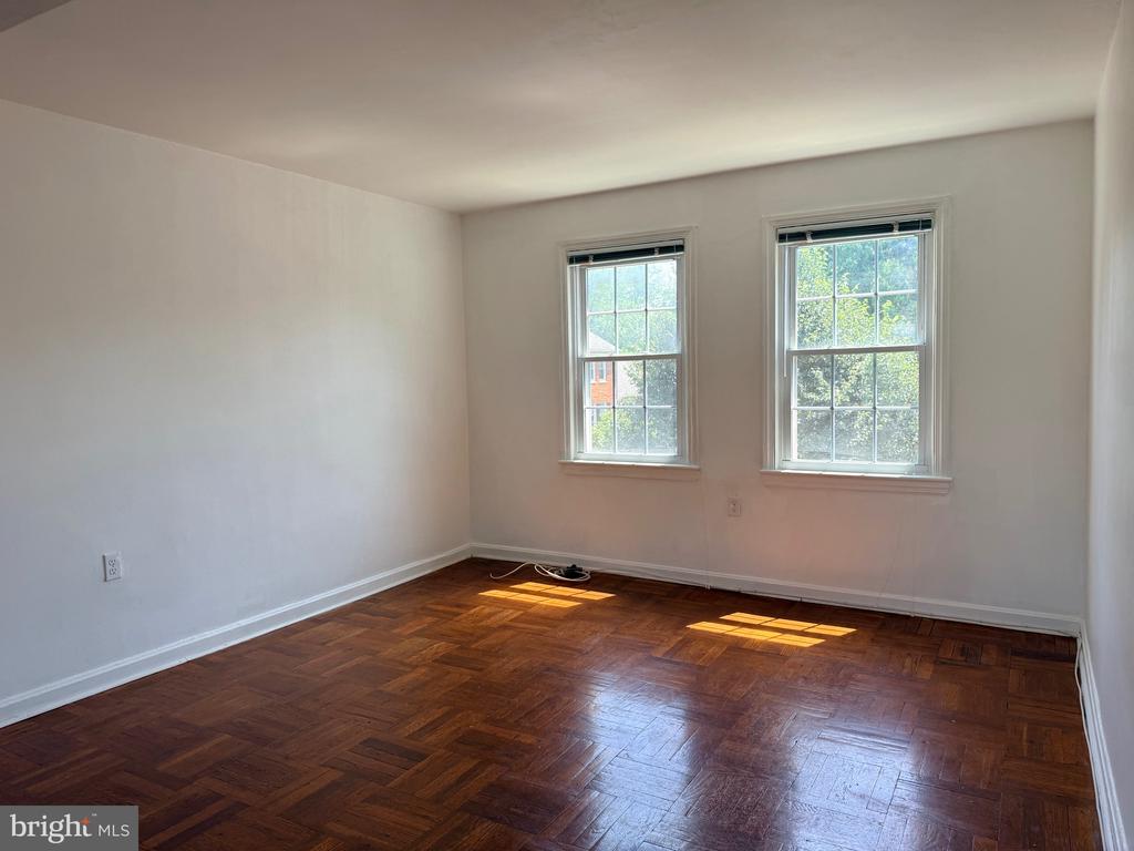 6514 POTOMAC AVENUE Unit: C1