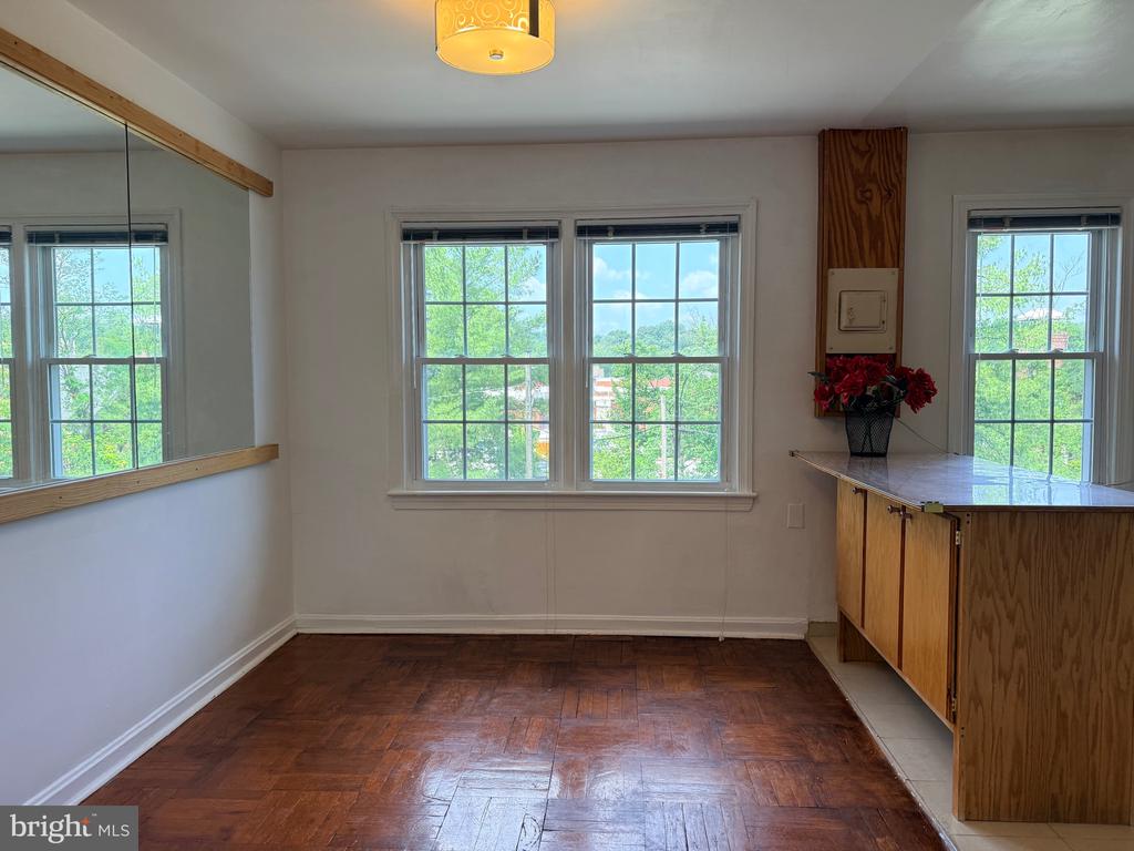 6514 POTOMAC AVENUE Unit: C1
