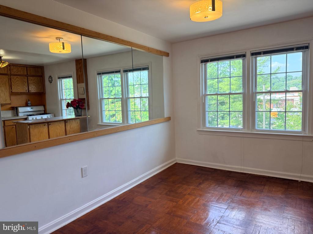 6514 POTOMAC AVENUE Unit: C1