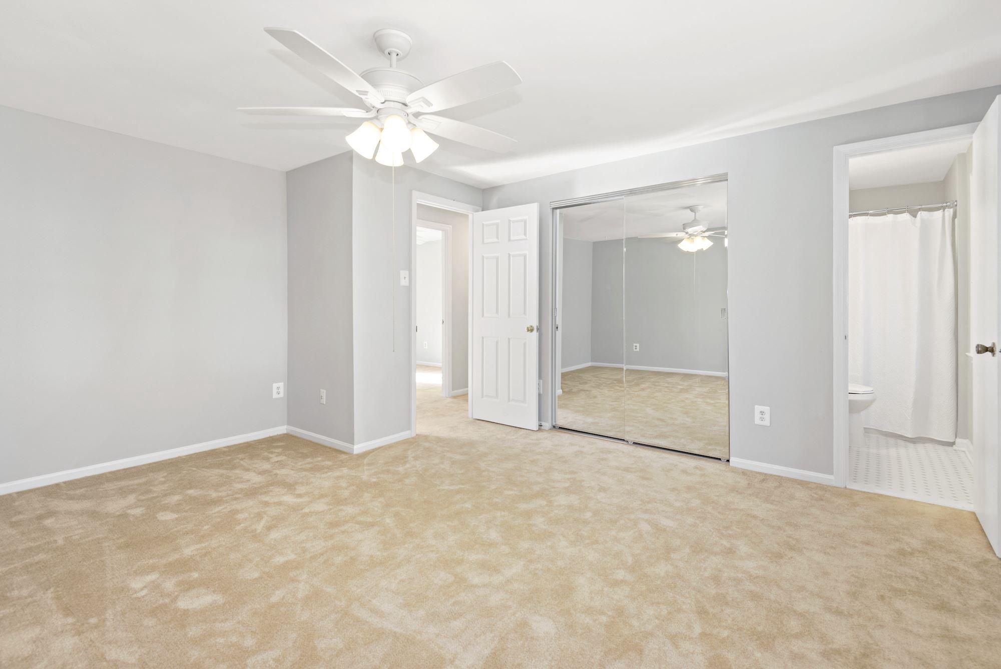 12712 LONGLEAF