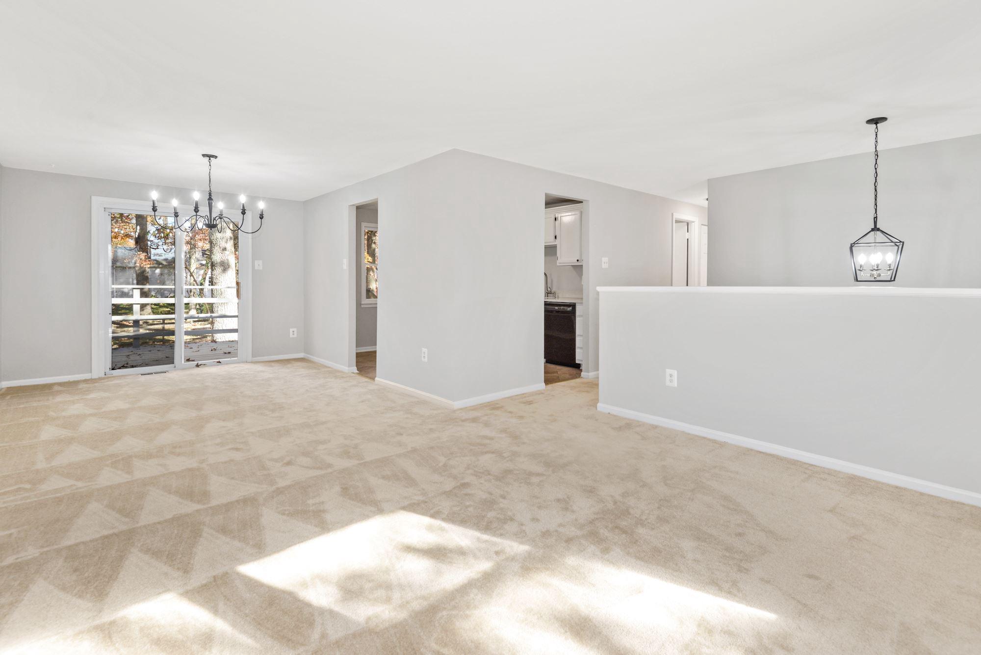 12712 LONGLEAF