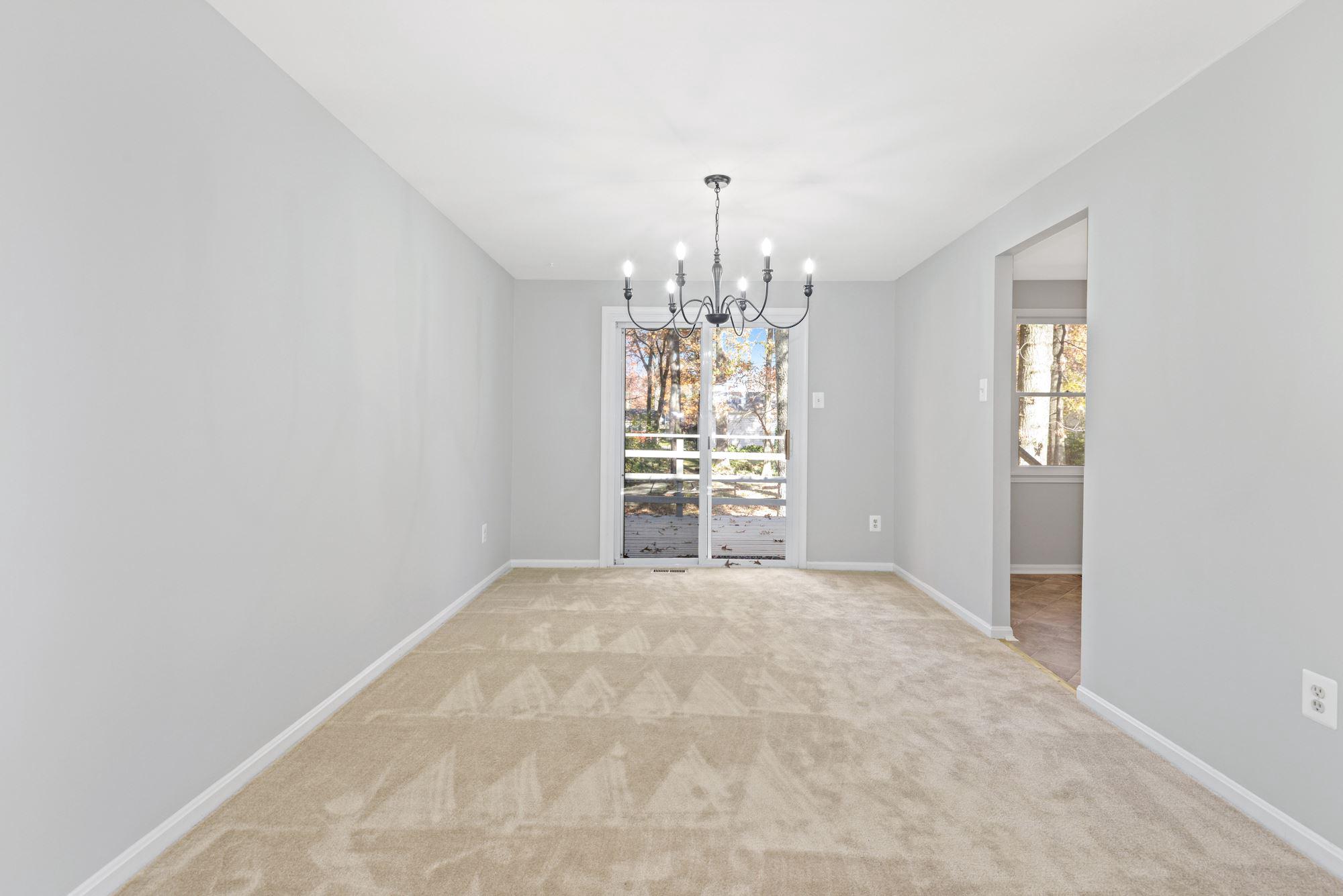 12712 LONGLEAF