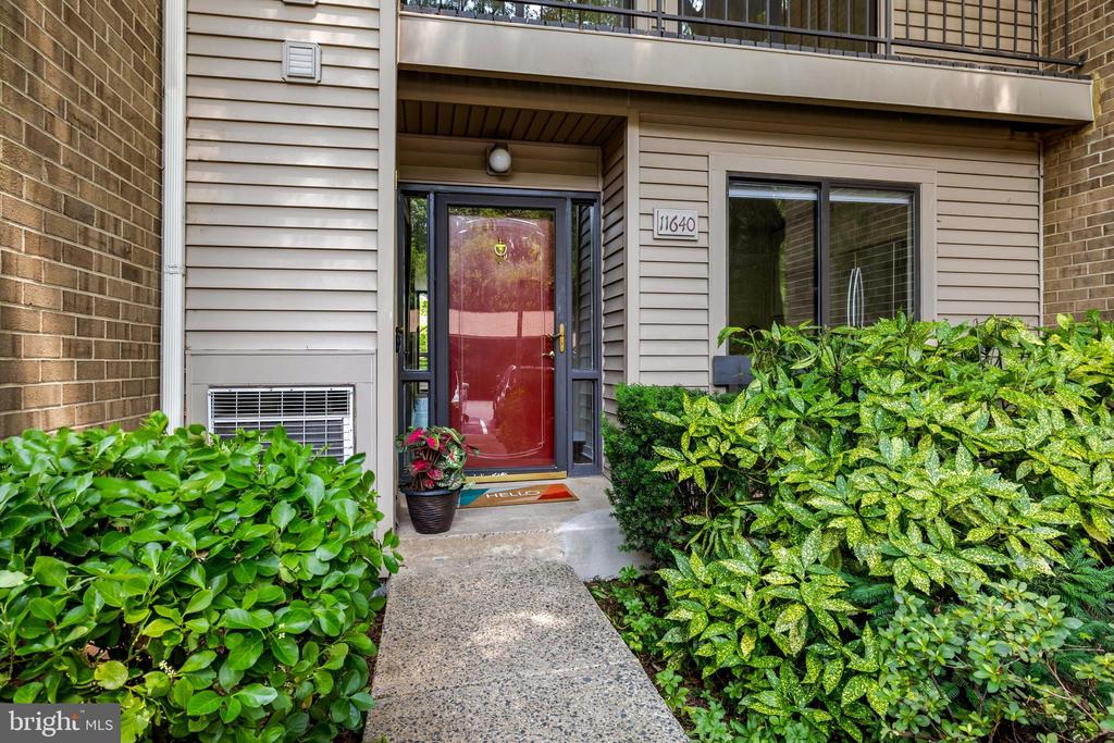 11640 IVYSTONE COURT Unit: 02/002A2