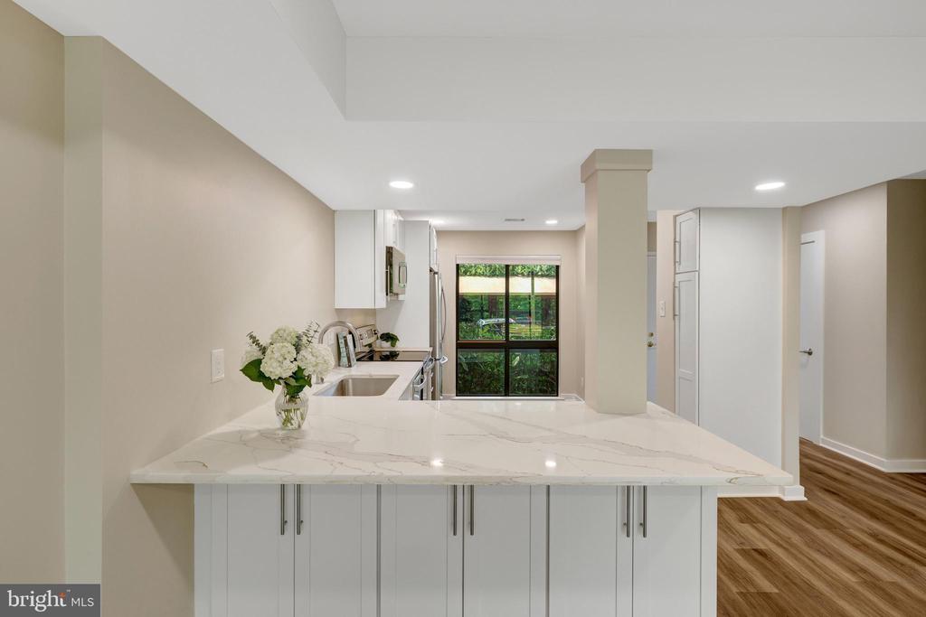11640 IVYSTONE COURT Unit: 02/002A2