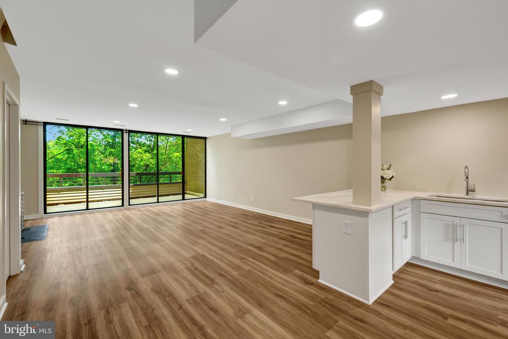 11640 IVYSTONE COURT Unit: 02/002A2