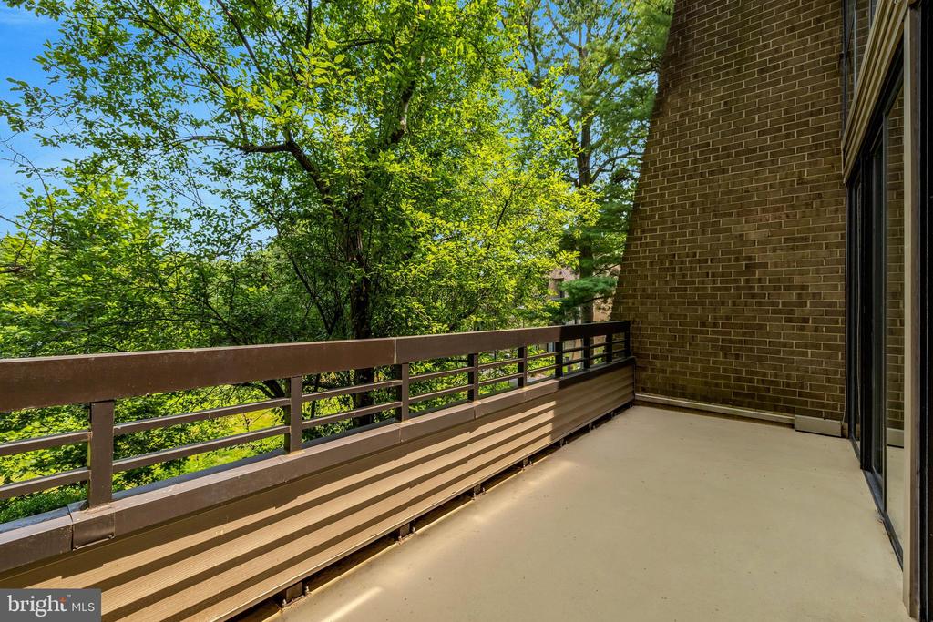 11640 IVYSTONE COURT Unit: 02/002A2
