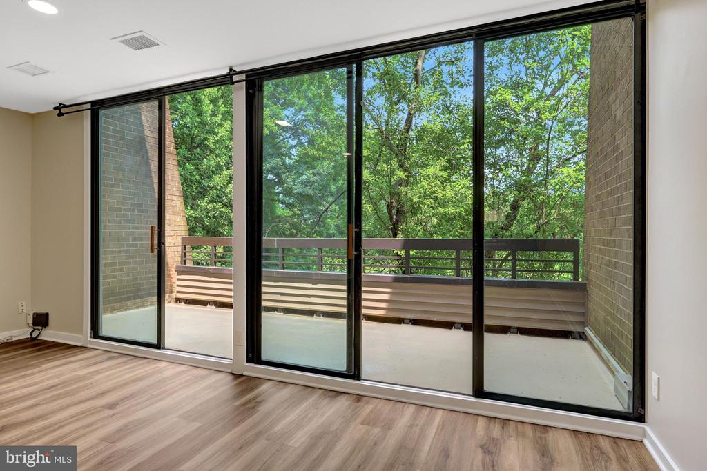 11640 IVYSTONE COURT Unit: 02/002A2