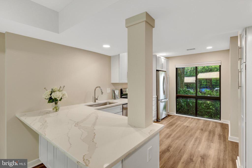 11640 IVYSTONE COURT Unit: 02/002A2