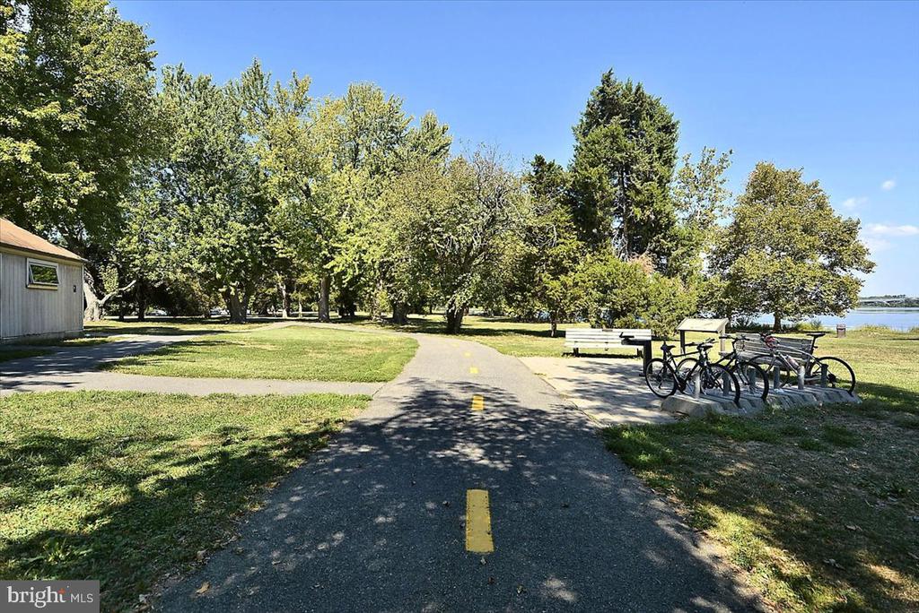 1208 SHENANDOAH ROAD