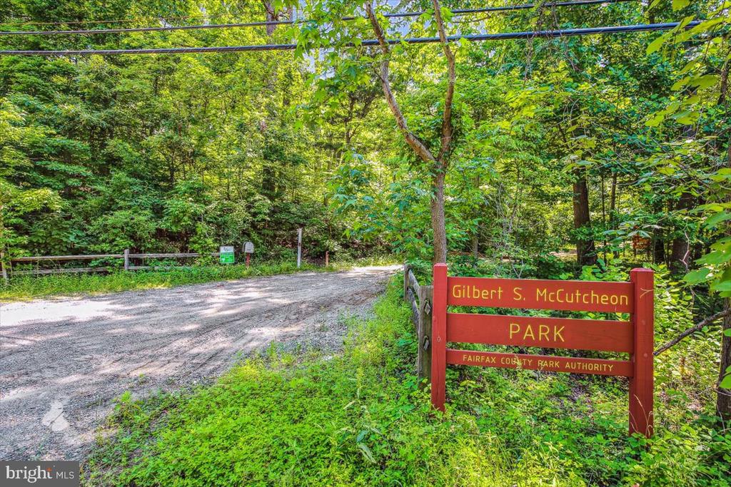 1208 SHENANDOAH ROAD