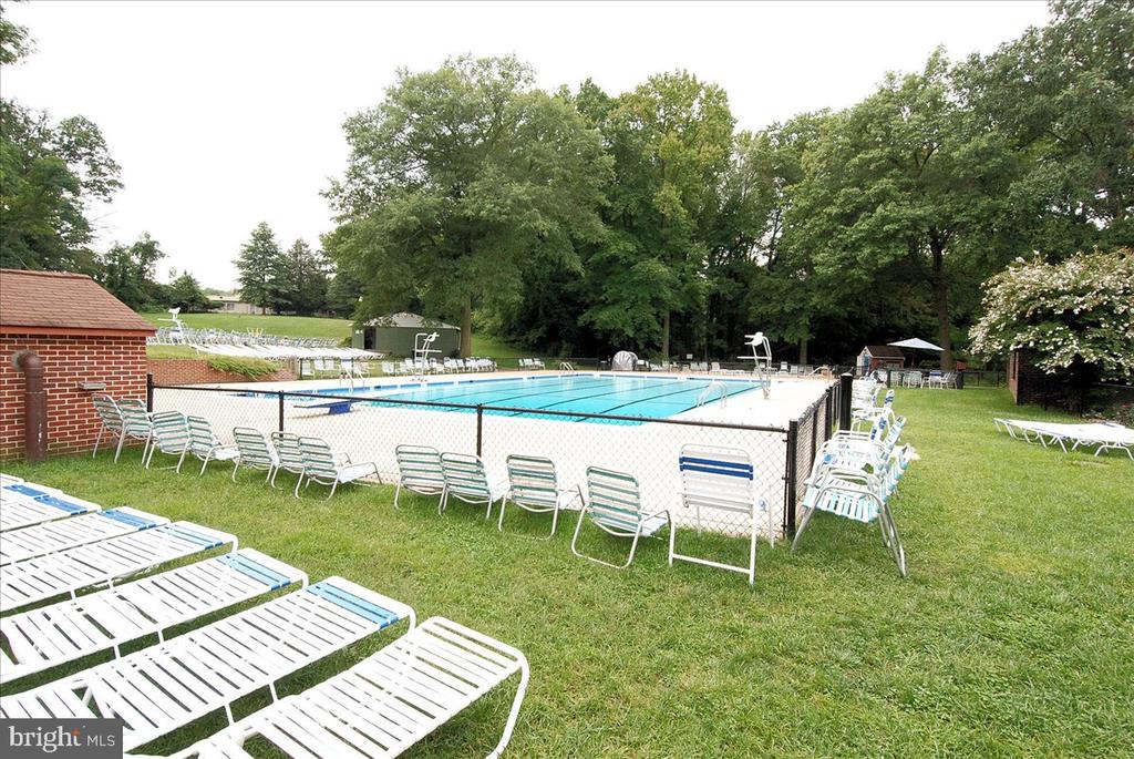 1208 SHENANDOAH ROAD