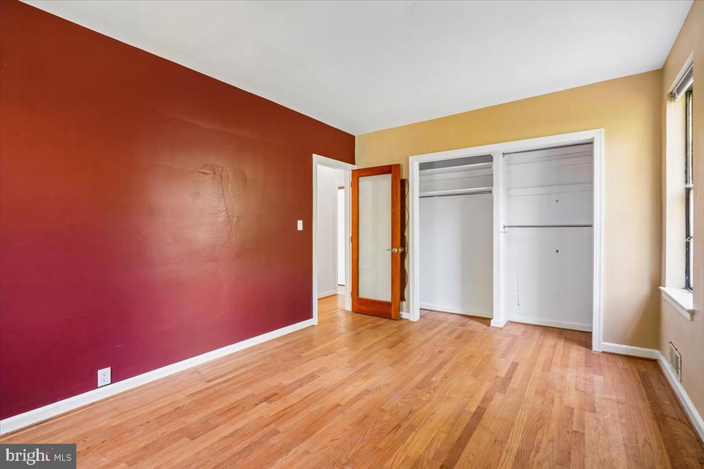 1208 SHENANDOAH ROAD
