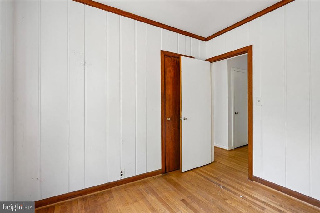 1208 SHENANDOAH ROAD