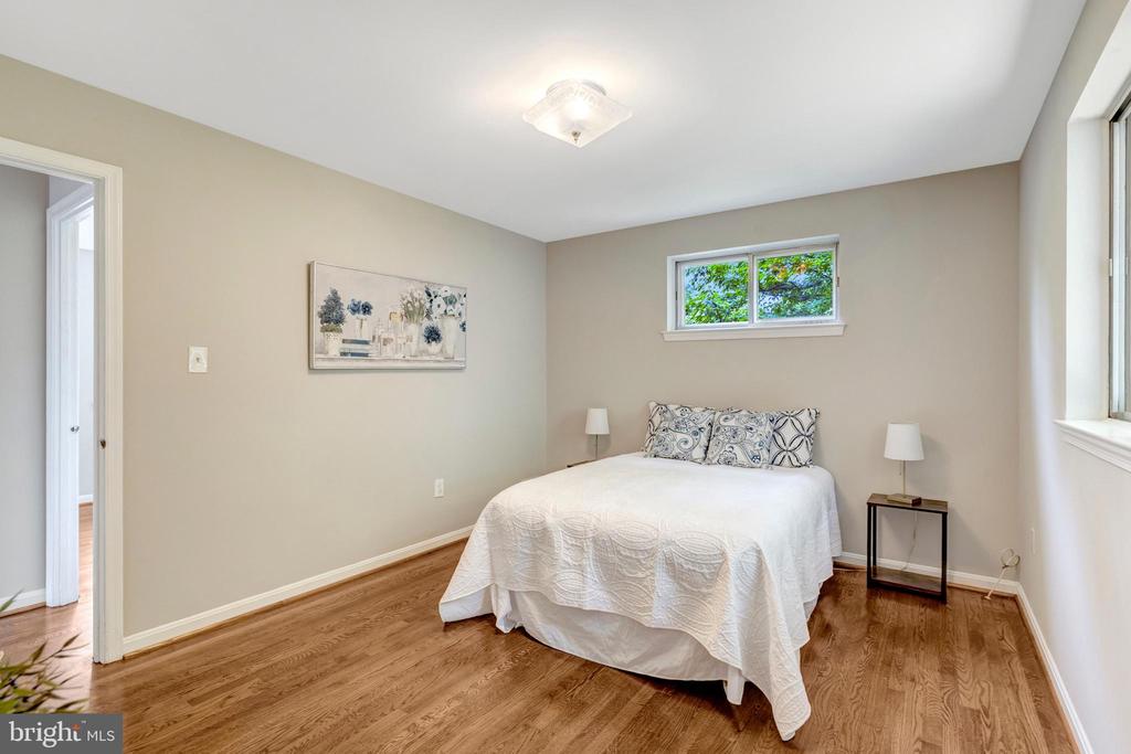 8622 KENILWORTH DRIVE