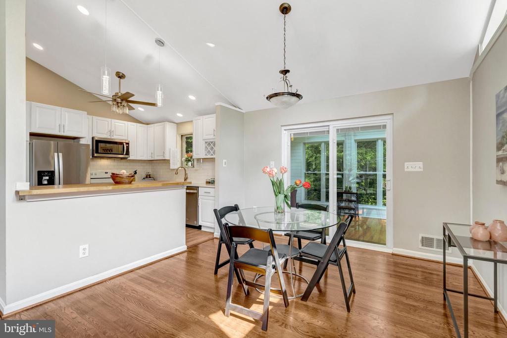 8622 KENILWORTH DRIVE