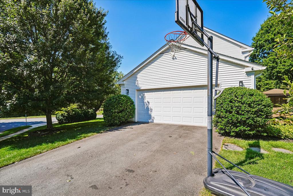 3632 GREAT LAUREL LANE