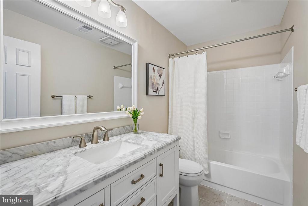 3632 GREAT LAUREL LANE