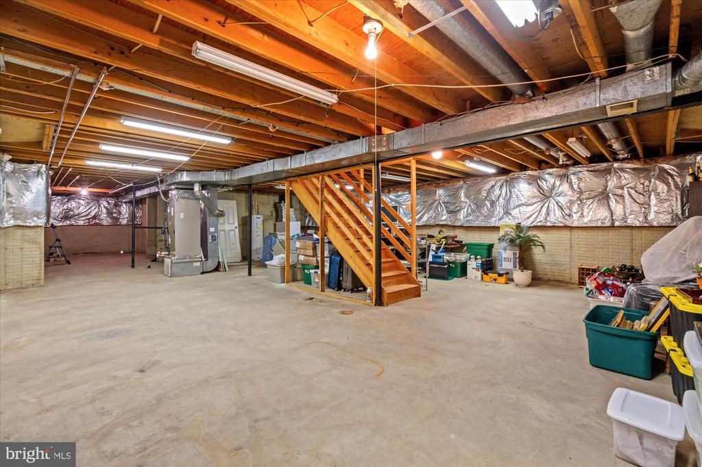 7200 LUDWOOD COURT