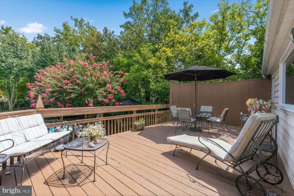 7200 LUDWOOD COURT