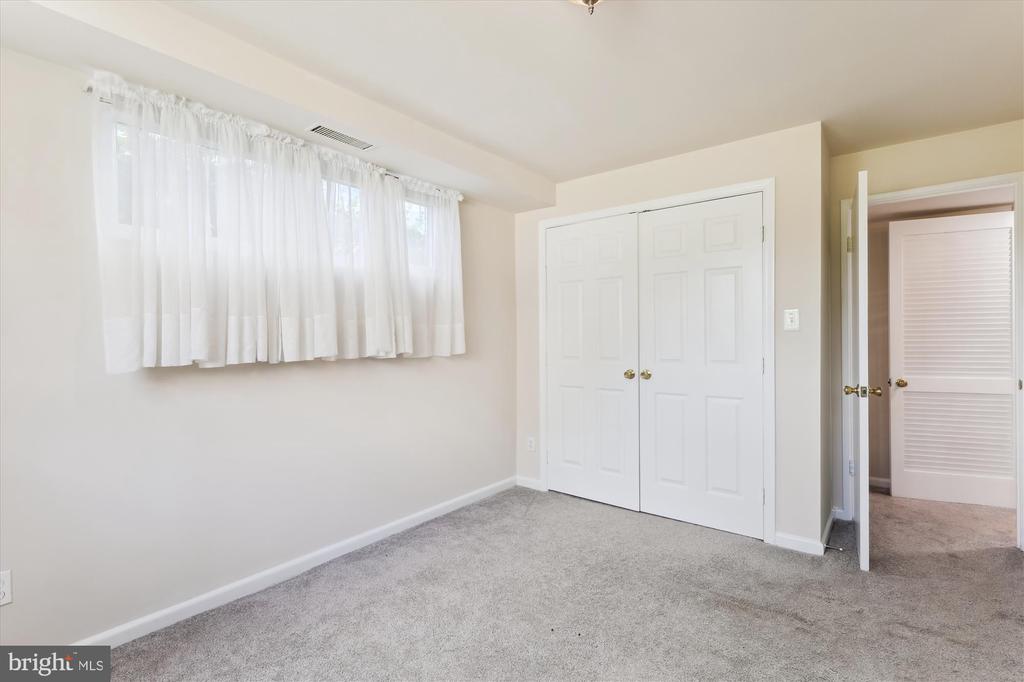 6916 SOUTHRIDGE DRIVE