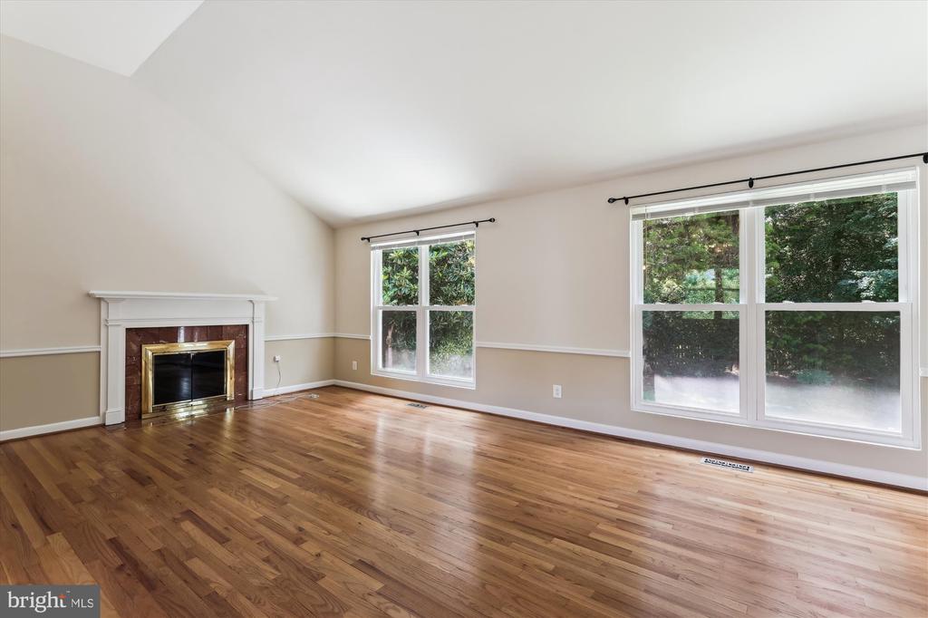 6916 SOUTHRIDGE DRIVE